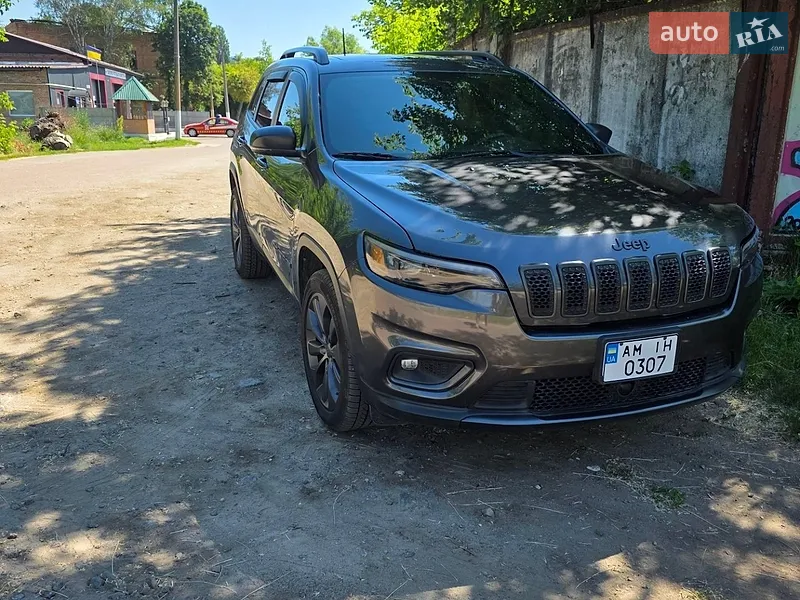 Jeep Cherokee