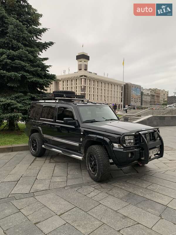 Внедорожник / Кроссовер Jeep Commander 2006 в Киеве