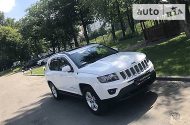 Позашляховик / Кросовер Jeep Compass 2015 в Києві