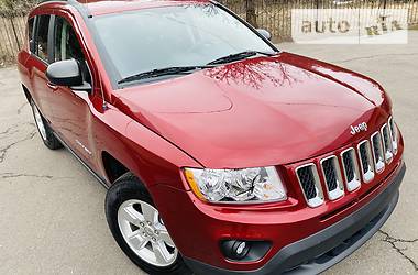 Позашляховик / Кросовер Jeep Compass 2013 в 