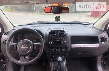 Позашляховик / Кросовер Jeep Compass 2016 в 