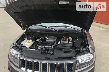 Позашляховик / Кросовер Jeep Compass 2016 в 