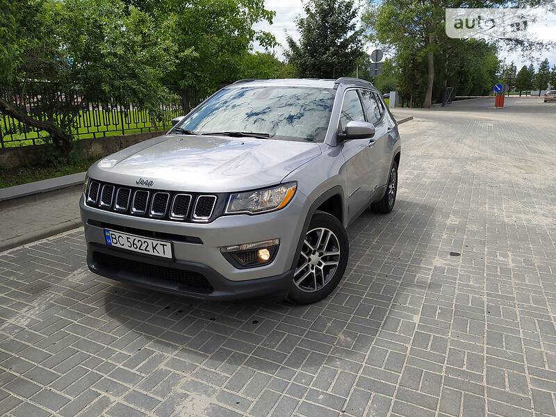 Внедорожник / Кроссовер Jeep Compass 2017 в Львове