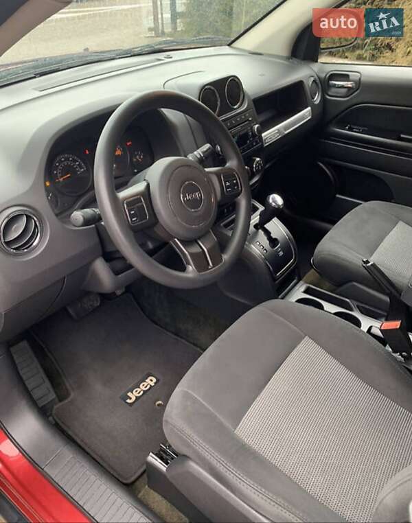 Внедорожник / Кроссовер Jeep Compass 2016 в Киеве