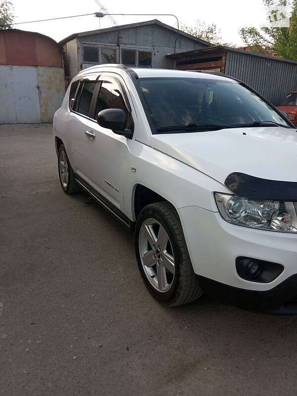 Внедорожник / Кроссовер Jeep Compass 2012 в Тернополе