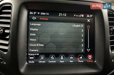 Внедорожник / Кроссовер Jeep Compass 2020 в 
