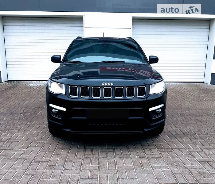 Jeep Compass Anniversary Edition
