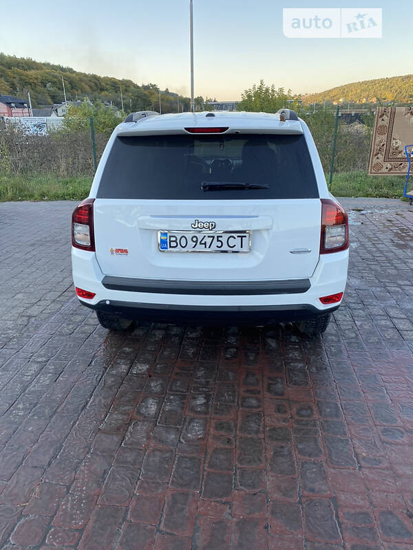 Внедорожник / Кроссовер Jeep Compass 2016 в Теребовле