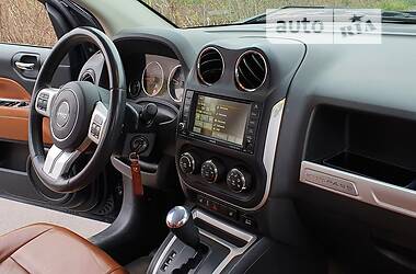 Внедорожник / Кроссовер Jeep Compass 2013 в Вараше