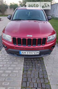 Позашляховик / Кросовер Jeep Compass 2012 в Житомирі