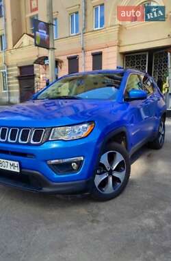 Внедорожник / Кроссовер Jeep Compass 2018 в 