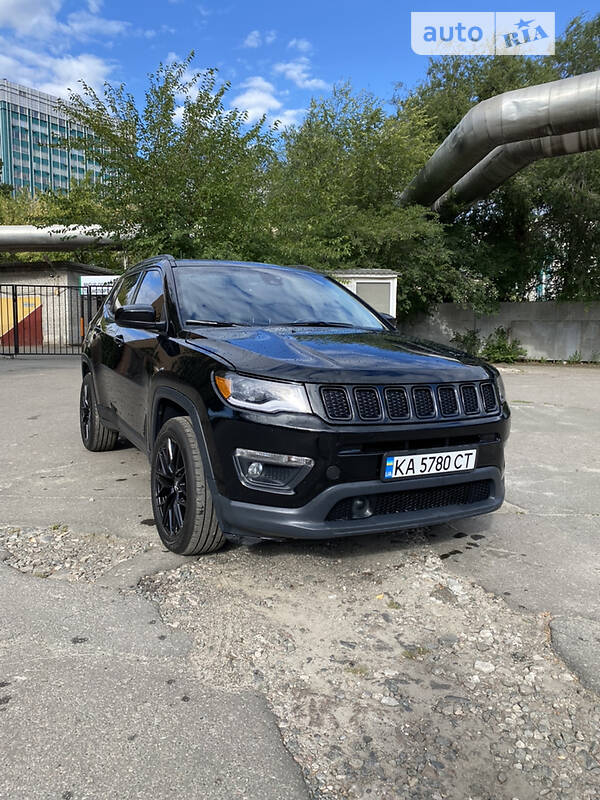 Позашляховик / Кросовер Jeep Compass 2017 в Києві