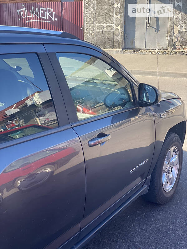 Внедорожник / Кроссовер Jeep Compass 2014 в Белой Церкви