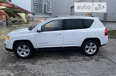 Позашляховик / Кросовер Jeep Compass 2016 в 