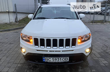 Позашляховик / Кросовер Jeep Compass 2016 в 