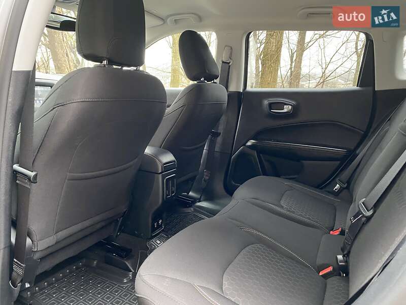 Позашляховик / Кросовер Jeep Compass 2017 в Харкові