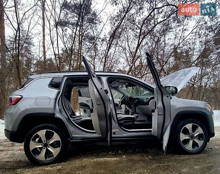 Позашляховик / Кросовер Jeep Compass 2017 в Києві фото 3 Позашляховик / Кросовер Jeep Compass 2017 в Києві