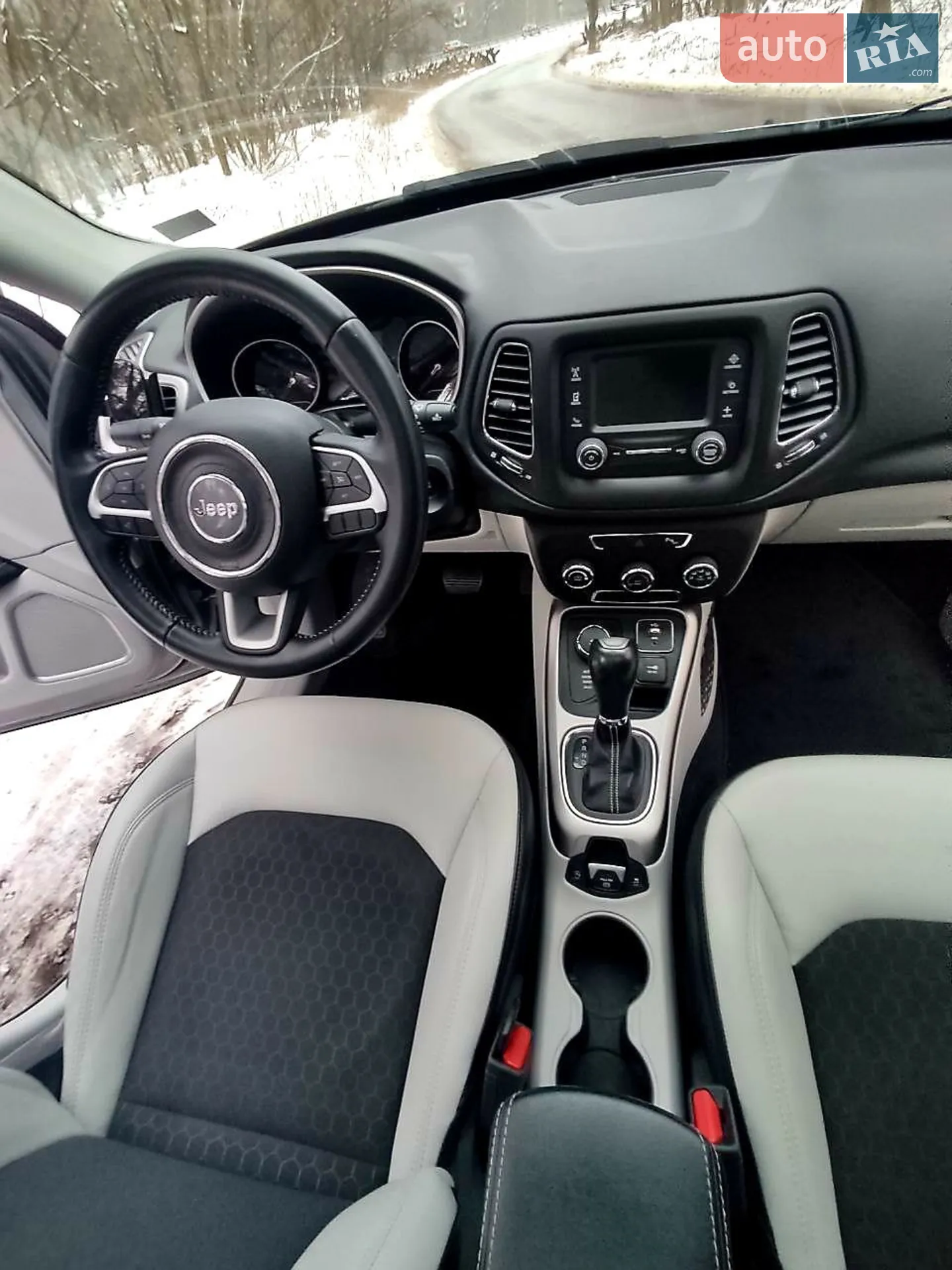 2017 Jeep Compass - мініатюра 22