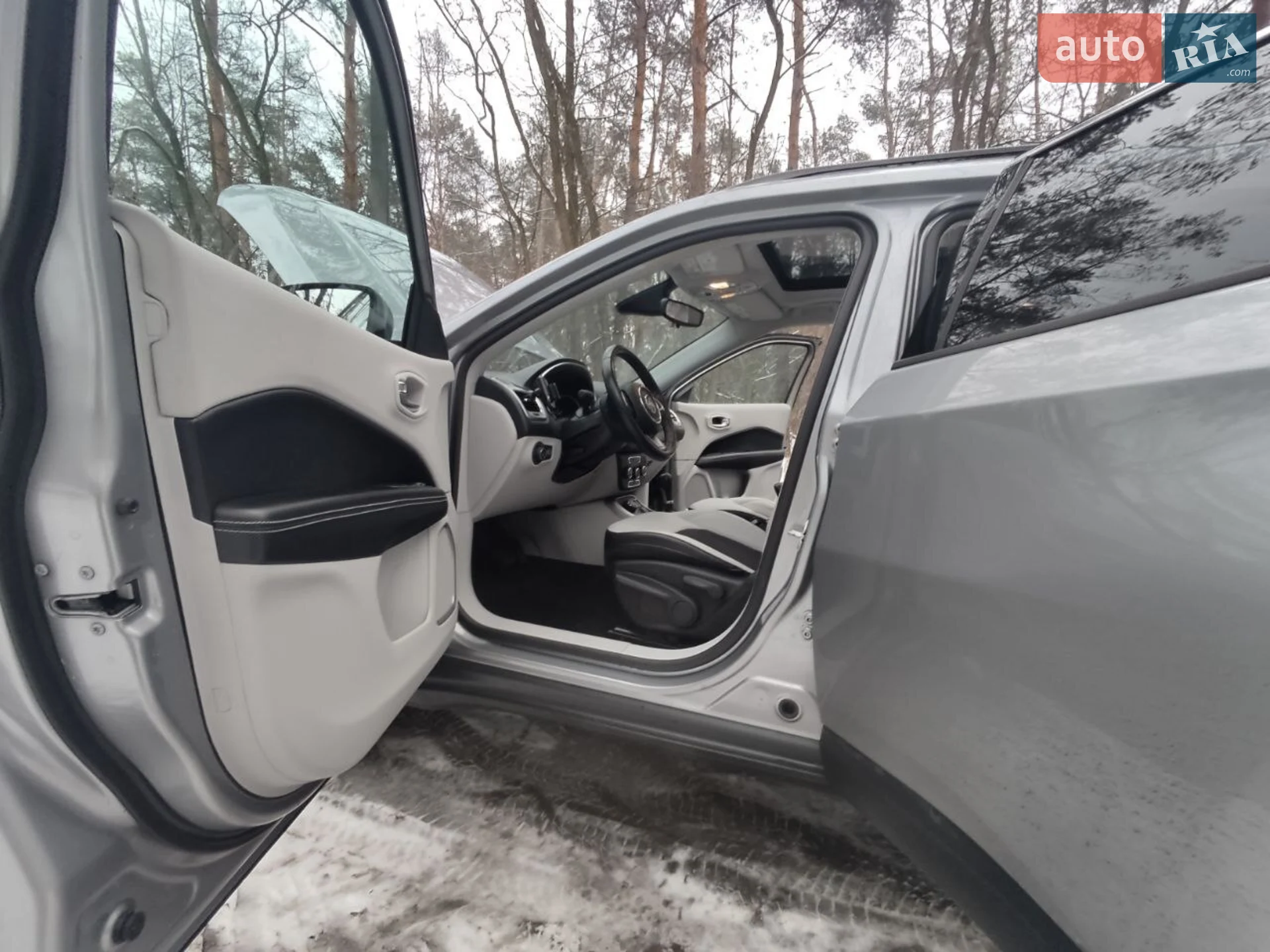 2017 Jeep Compass - мініатюра 17