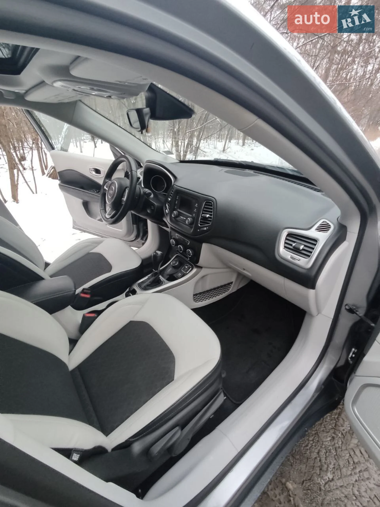 2017 Jeep Compass - мініатюра 38