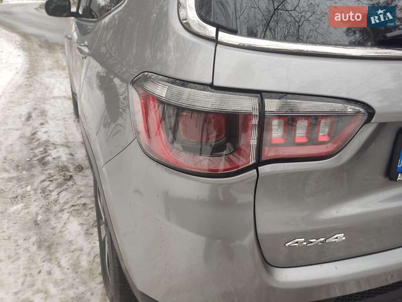 Позашляховик / Кросовер Jeep Compass 2017 в Києві фото 5 Позашляховик / Кросовер Jeep Compass 2017 в Києві