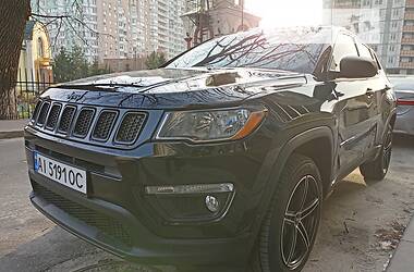Позашляховик / Кросовер Jeep Compass 2017 в Вишгороді