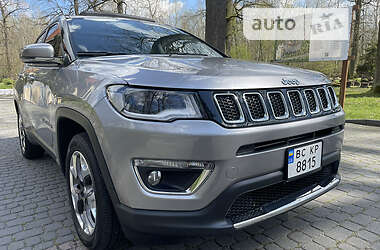 Внедорожник / Кроссовер Jeep Compass 2017 в 
