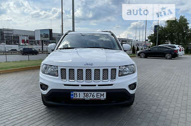 Внедорожник / Кроссовер Jeep Compass 2016 в 