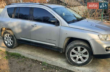 Внедорожник / Кроссовер Jeep Compass 2011 в Первомайске