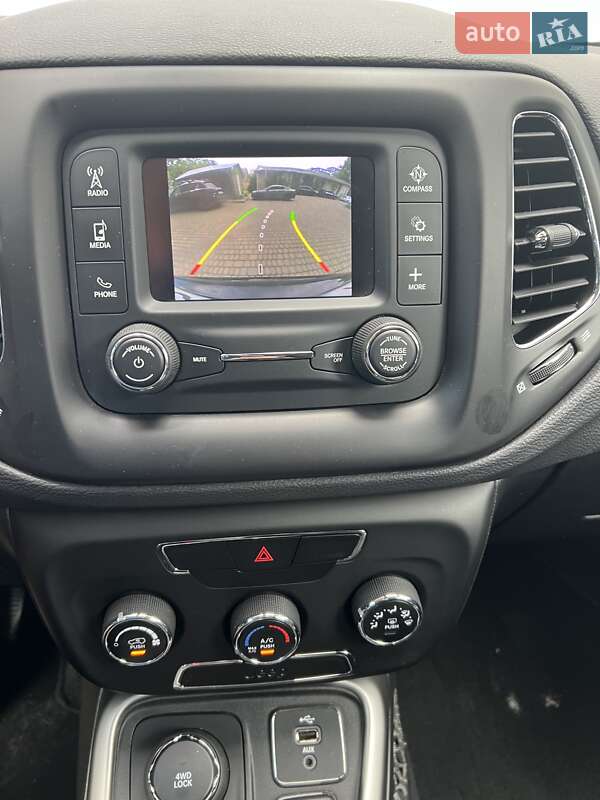 Позашляховик / Кросовер Jeep Compass 2017 в Львові фото 19 Позашляховик / Кросовер Jeep Compass 2017 в Львові