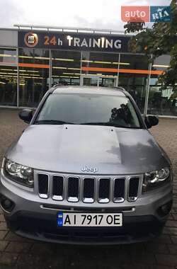 Внедорожник / Кроссовер Jeep Compass 2016 в Киеве