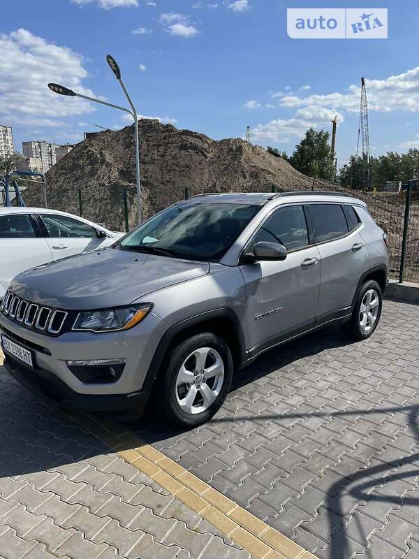 Внедорожник / Кроссовер Jeep Compass 2018 в Киеве