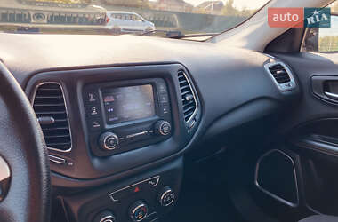 Внедорожник / Кроссовер Jeep Compass 2017 в Ивано-Франковске