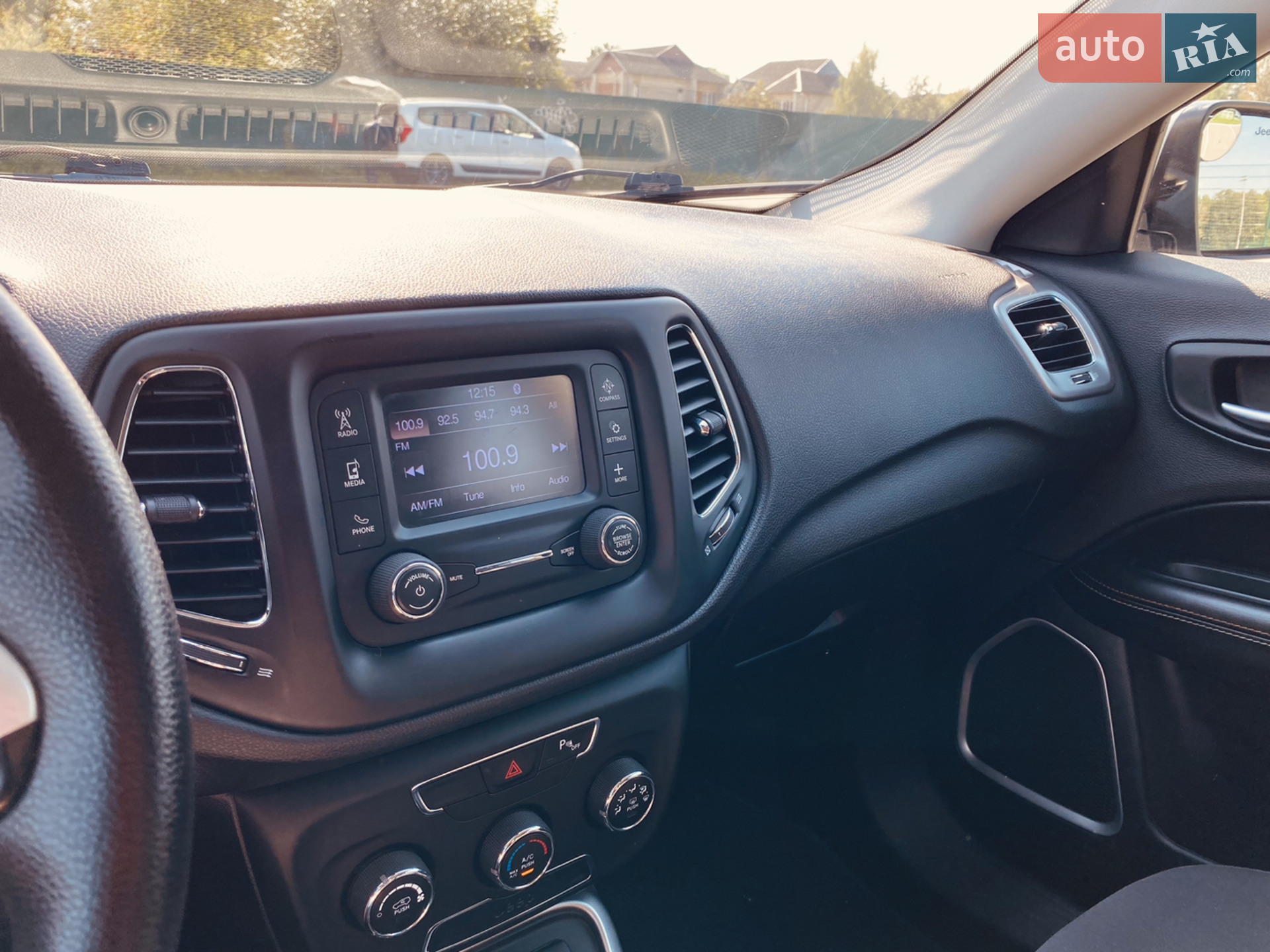 2017 Jeep Compass - мініатюра 14