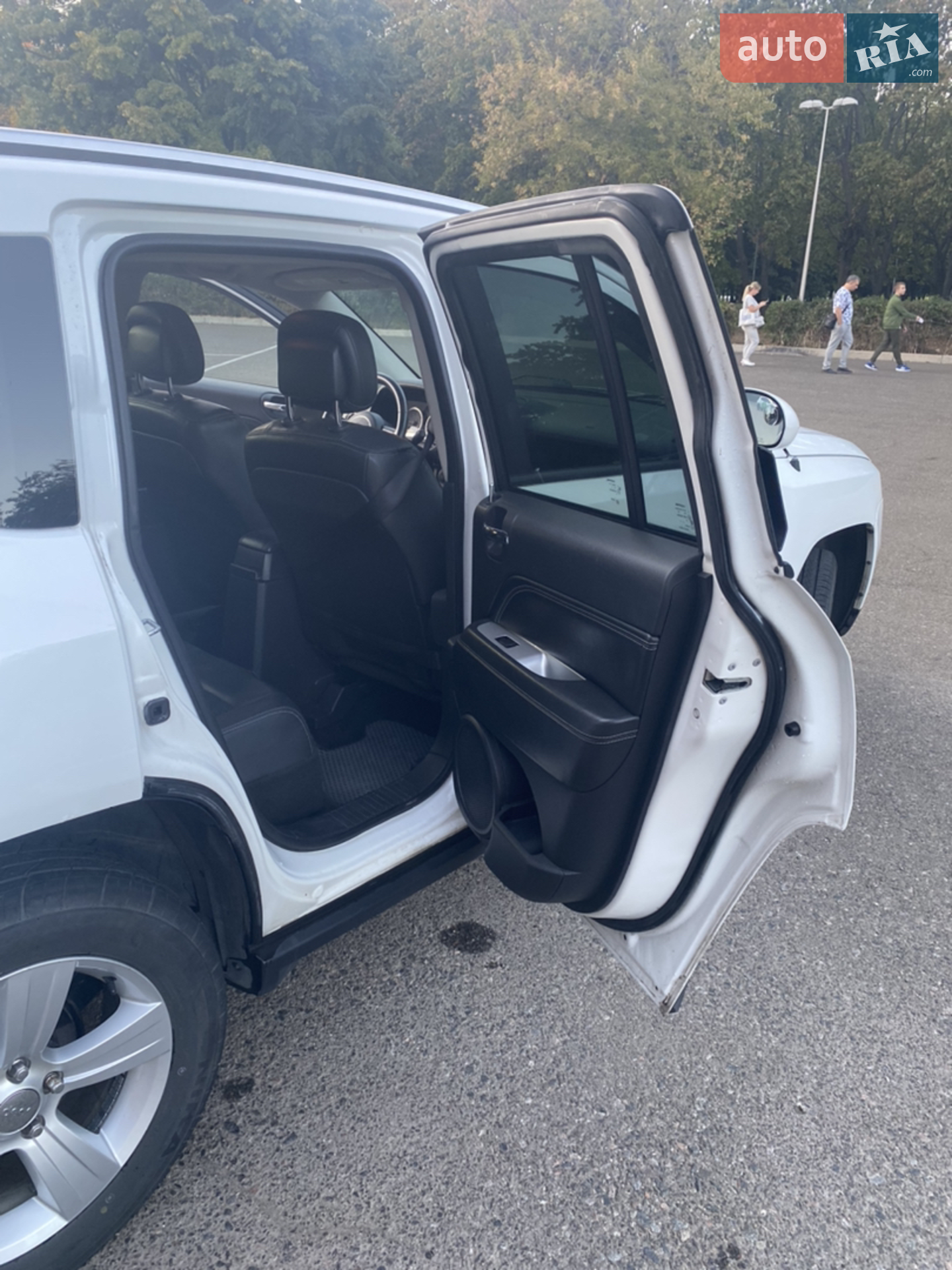 2013 Jeep Compass - мініатюра 27