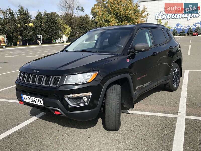 Внедорожник / Кроссовер Jeep Compass 2018 в Киеве