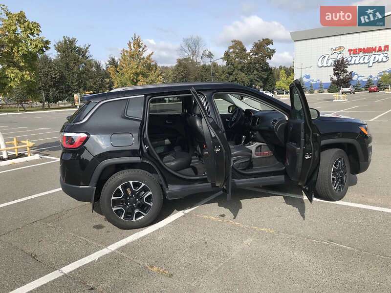 Позашляховик / Кросовер Jeep Compass 2018 в Києві