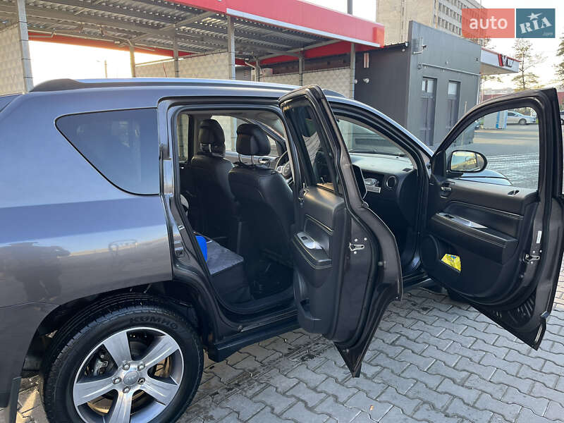 Внедорожник / Кроссовер Jeep Compass 2017 в Тернополе