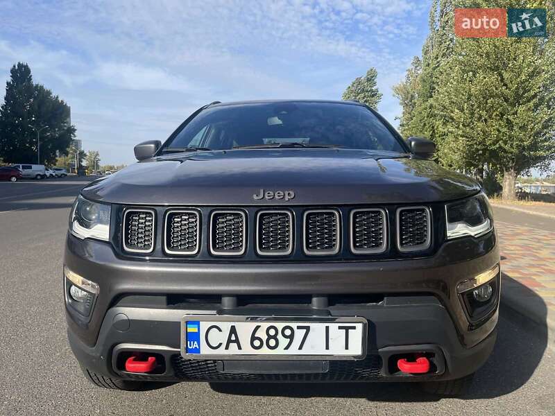 Внедорожник / Кроссовер Jeep Compass 2020 в 