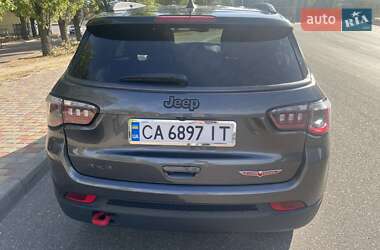 Внедорожник / Кроссовер Jeep Compass 2020 в 