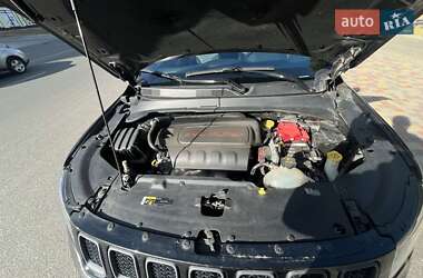 Внедорожник / Кроссовер Jeep Compass 2020 в 