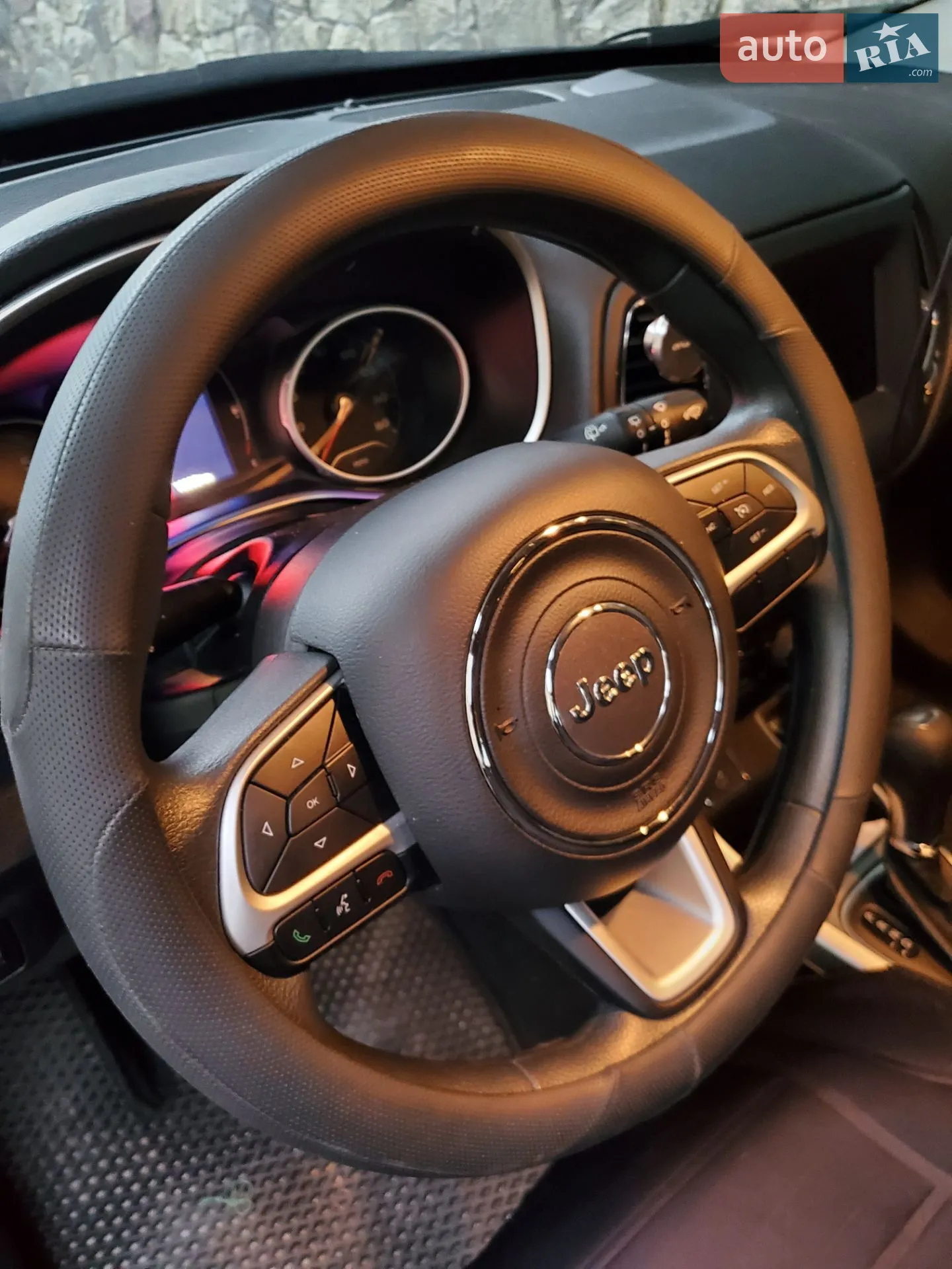 2020 Jeep Compass - мініатюра 14