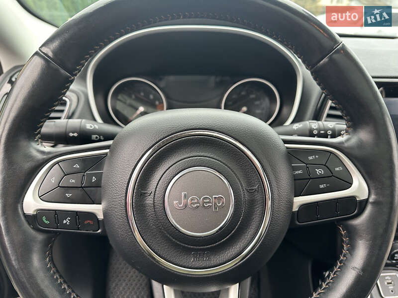 Внедорожник / Кроссовер Jeep Compass 2017 в Ровно