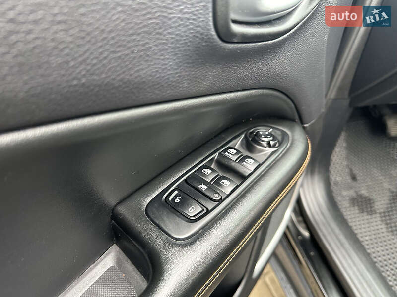 Внедорожник / Кроссовер Jeep Compass 2017 в Ровно