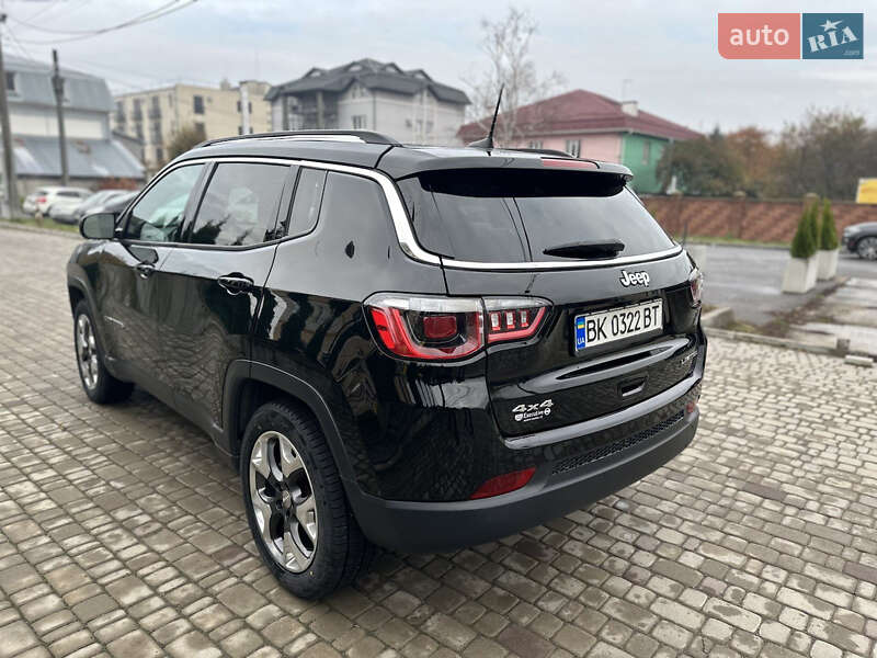 Внедорожник / Кроссовер Jeep Compass 2017 в Ровно