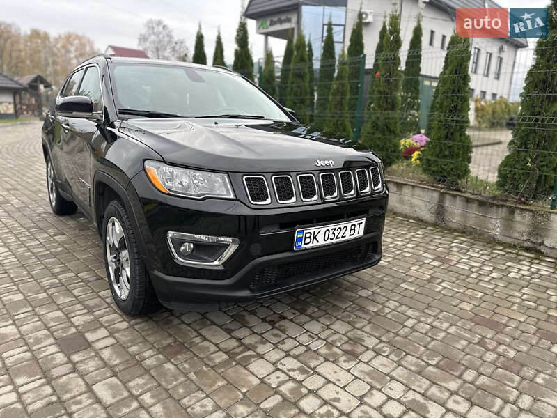 Внедорожник / Кроссовер Jeep Compass 2017 в Ровно