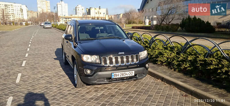 Позашляховик / Кросовер Jeep Compass 2013 в Южному