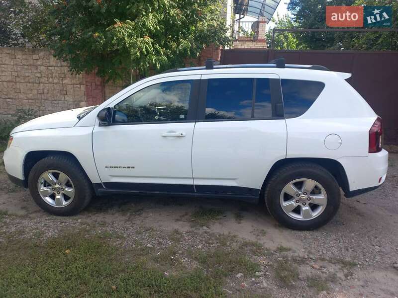 Позашляховик / Кросовер Jeep Compass 2014 в Запоріжжі фото 4 Позашляховик / Кросовер Jeep Compass 2014 в Запоріжжі