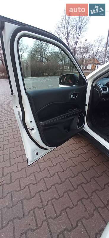 Внедорожник / Кроссовер Jeep Compass 2019 в Миргороде