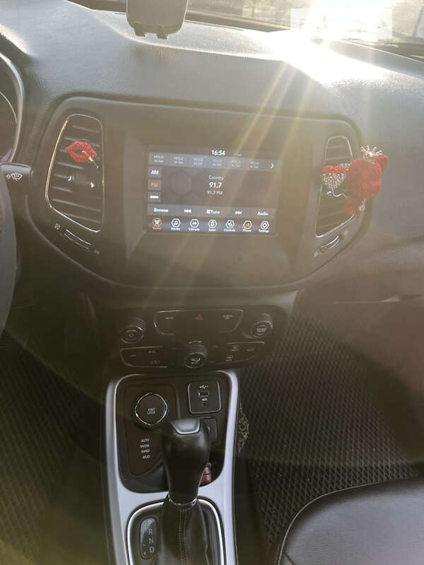 Внедорожник / Кроссовер Jeep Compass 2019 в Стрые